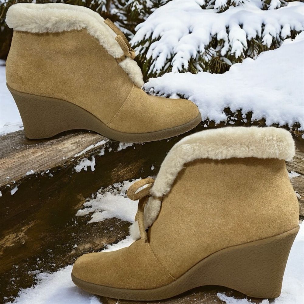 Banana-republic Women's Tan and Brown Boots